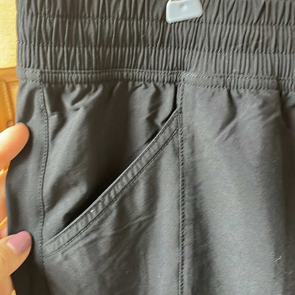 North Face light jogger pants - Picture 3 of 14